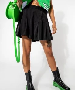 LIBRA MOON HIGH WAISTED PLEATED SHORT