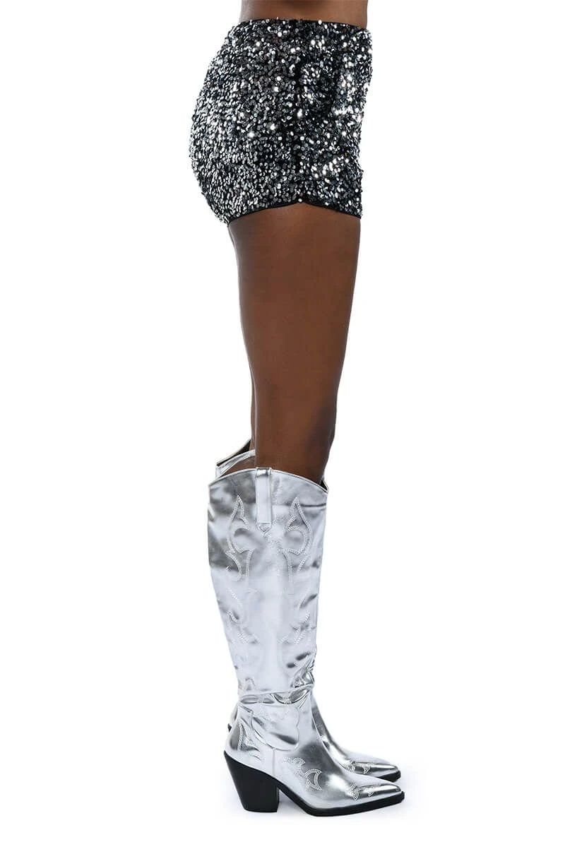 THE BEST ME SEQUIN SHORTS - Image 11
