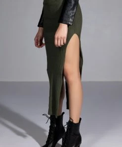 WILLA KNIT MIDI SKIRT -FootJoy Store willa knit midi skirt olive 2 2